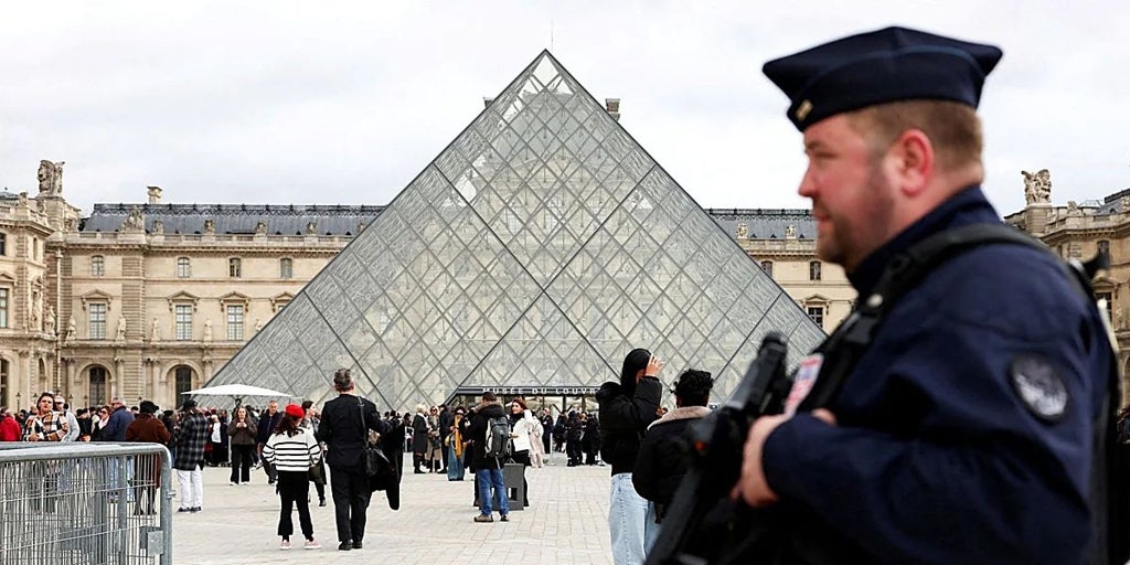 «Las joyerías están mejor protegidas»
