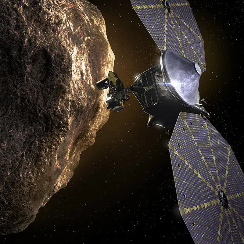 Lucy Nave espacial 4