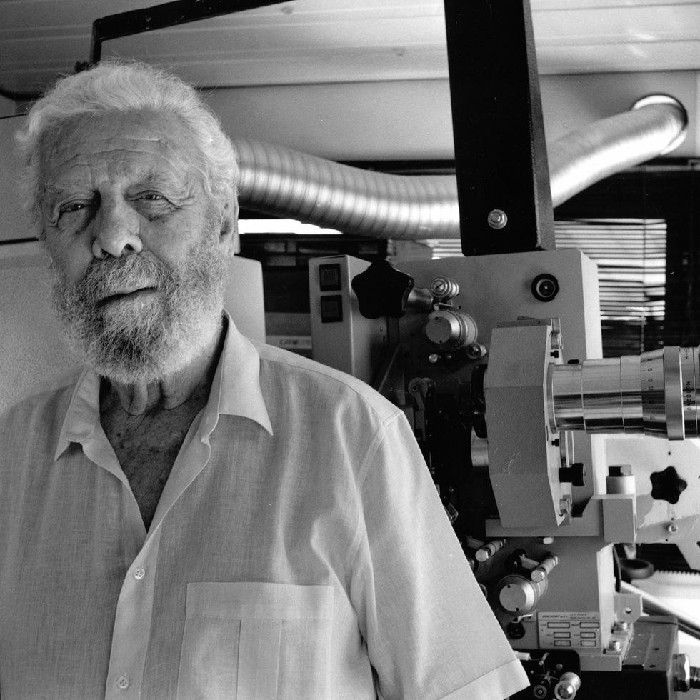 luis garcia berlanga