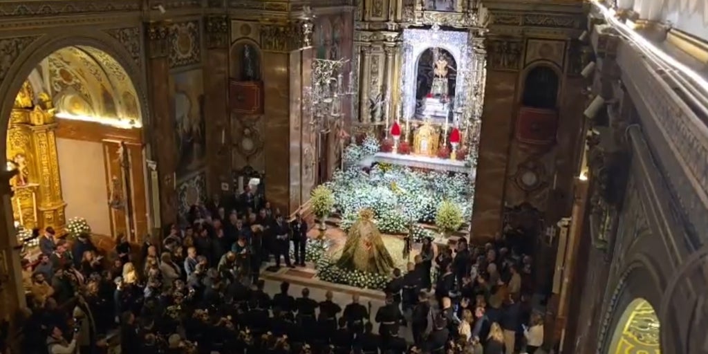 La Centuria rinde homenaje musical a la Macarena en su regreso