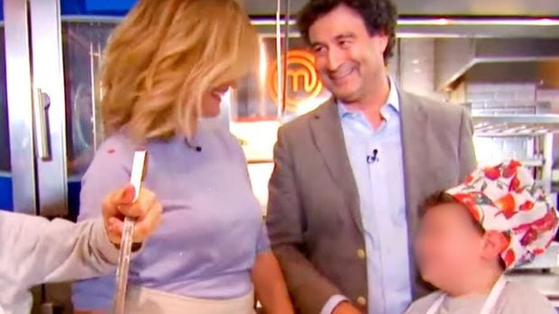 Mariví, mujer de Pepe Rodríguez en 'MasterChef Junior'. (Foto: Youtube/ RTVE)