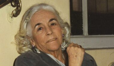 El centenario del nacimiento de Carmen Martín Gaite, Rosalía y Galicia - La Voz de Galicia