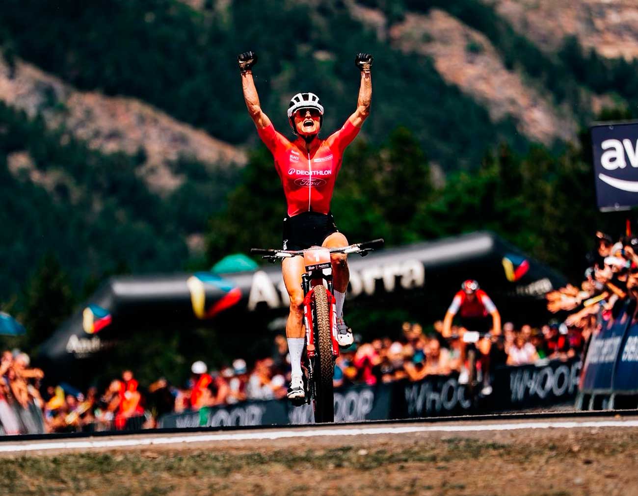 Decathlon Ford asegura a Samara Maxwell hasta 2028