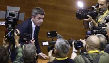 El PP eleva el sueldo de Mazón como diputado al situarlo en una comisión sin actividad legislativa