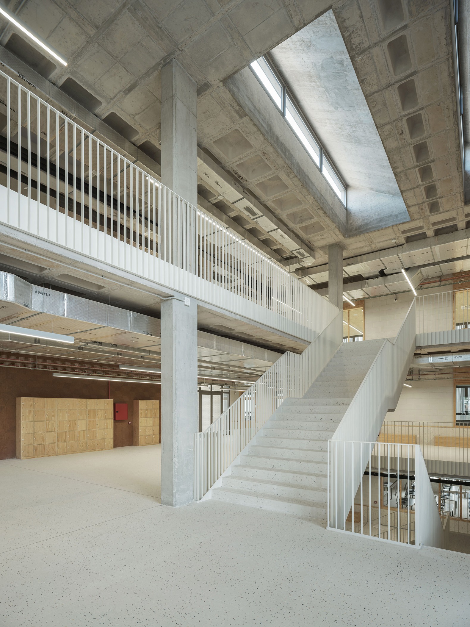 Colegio Montesión por GRAS Reynés Arquitectos. Fotografía por Luis Diaz Diaz.