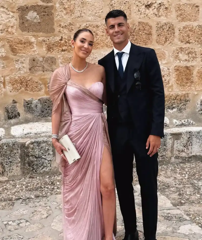 Morata y Alice Campello en una boda