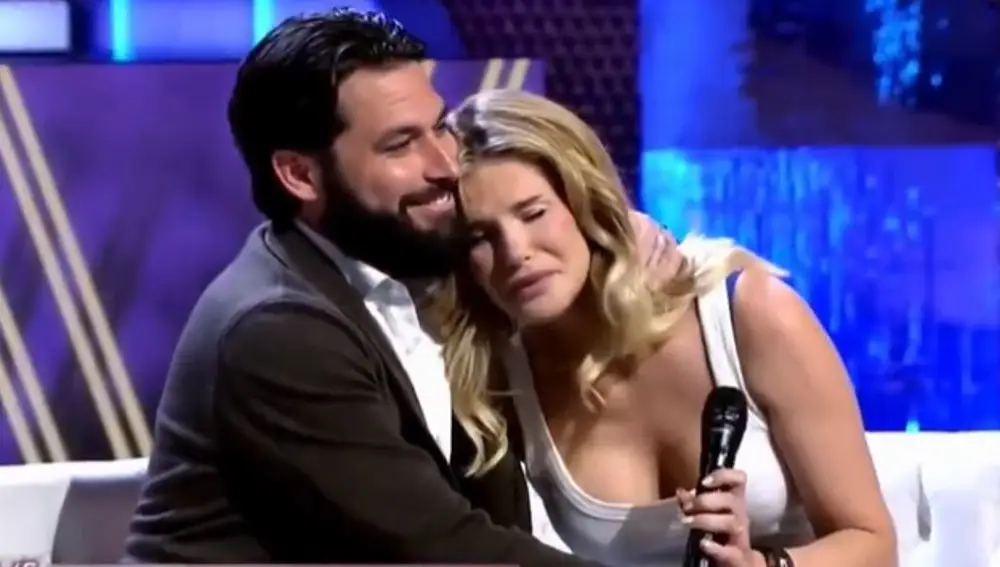 La mujer de Jota Peleteiro, Ajla Etemovic