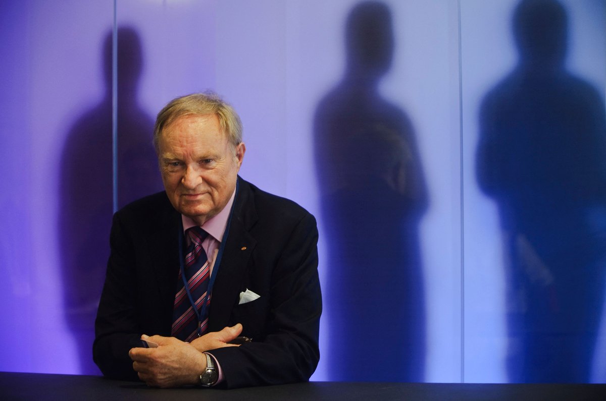 La Jornada - Murió por suicidio asistido, Ludwig Minelli, director de asociación que apoya la muerte digna