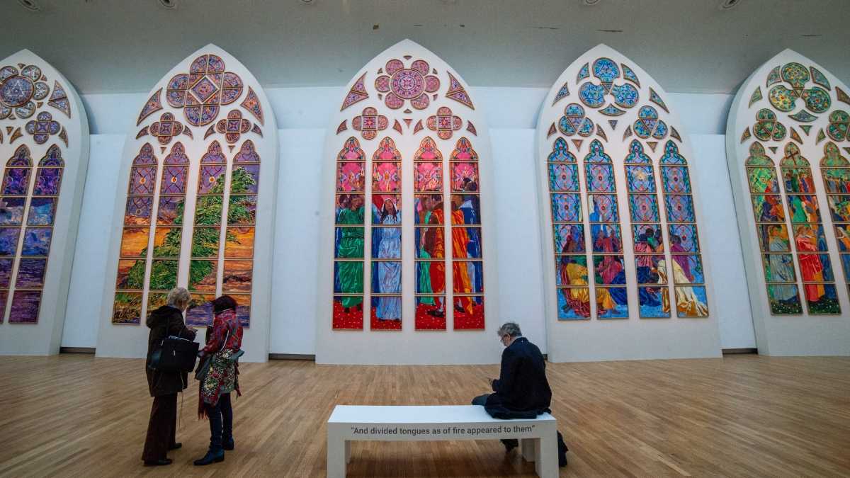 las futuras vidrieras expuestas en el Grand Palais