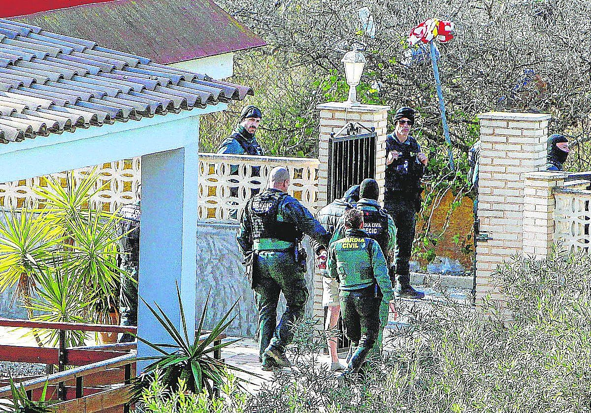 Dos okupas matan de una paliza a dos hombres enviados por el dueño de la casa para desalojarlos