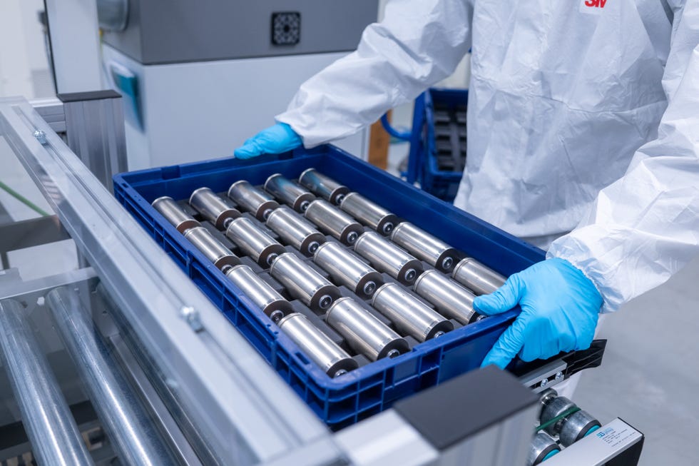 bmw battery recycling