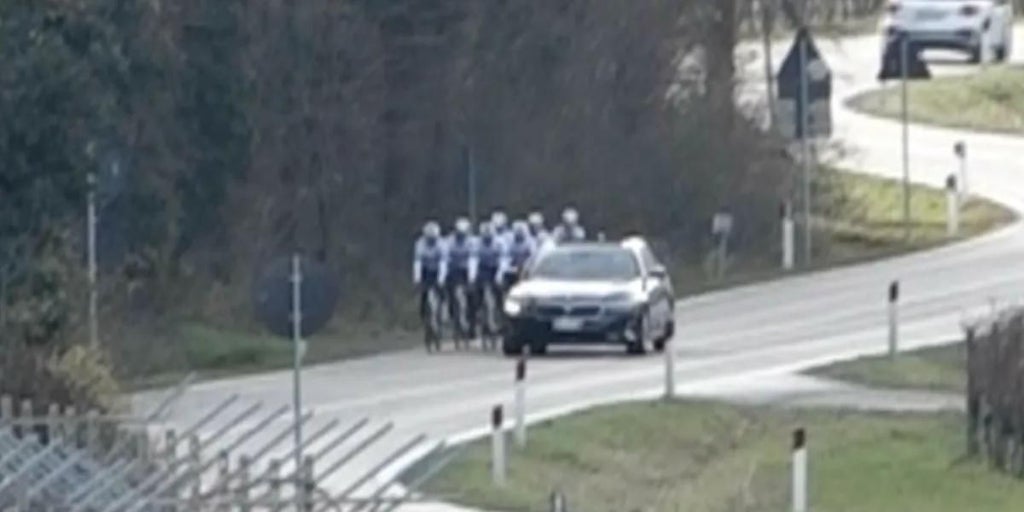 disparan a un equipo ciclista mientras entrenaba