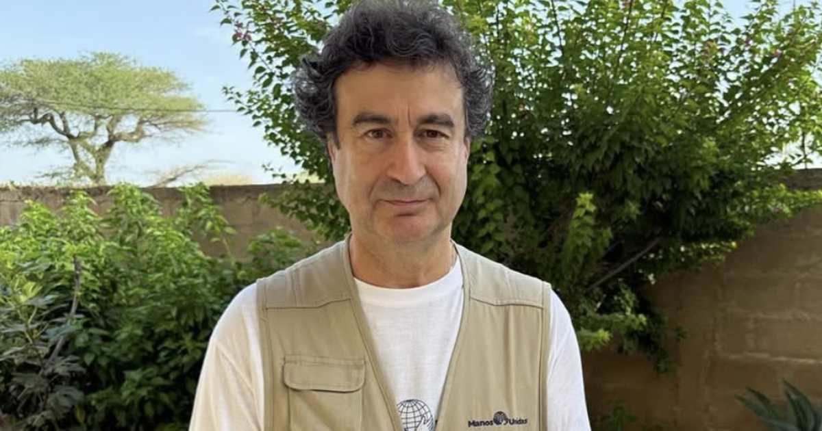 "Mi mujer me consiente todas las horas que no estoy y me las suple"