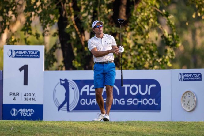 Carlos Pigem, este domingo en la Escuela del Asian Tour. © Picture by Jason Butler/Asian Tour.