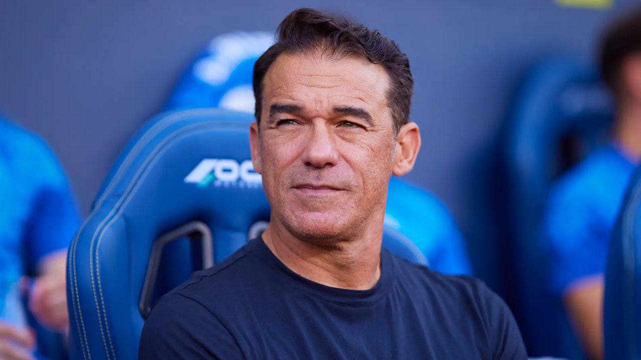 La opción Almada ya no está asegurada y el Real Oviedo contacta con Luis García Plaza - La Voz de Asturias