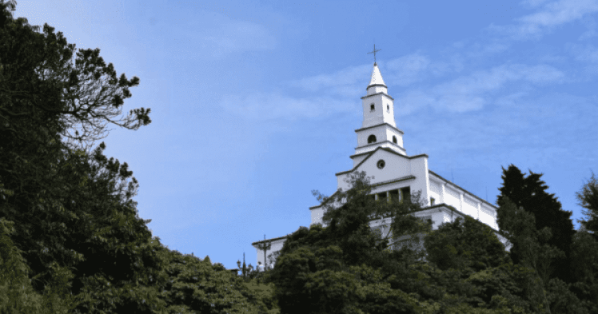 Planes en Bogotá sube a Monserrate Bogotá domingo 21 de diciembre