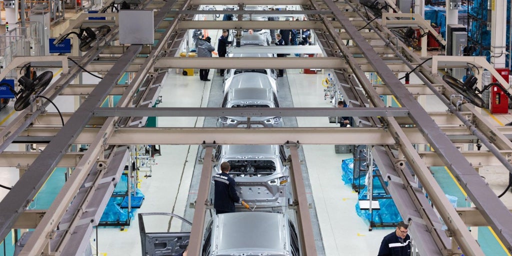 Anfac urge a acelerar el Plan Auto 2030 para no perder el tren de la electrificación