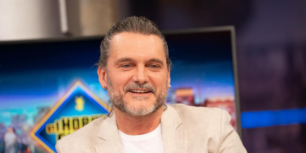 su novia Kira Miró, rumores de boda y sus negocios fuera del cine