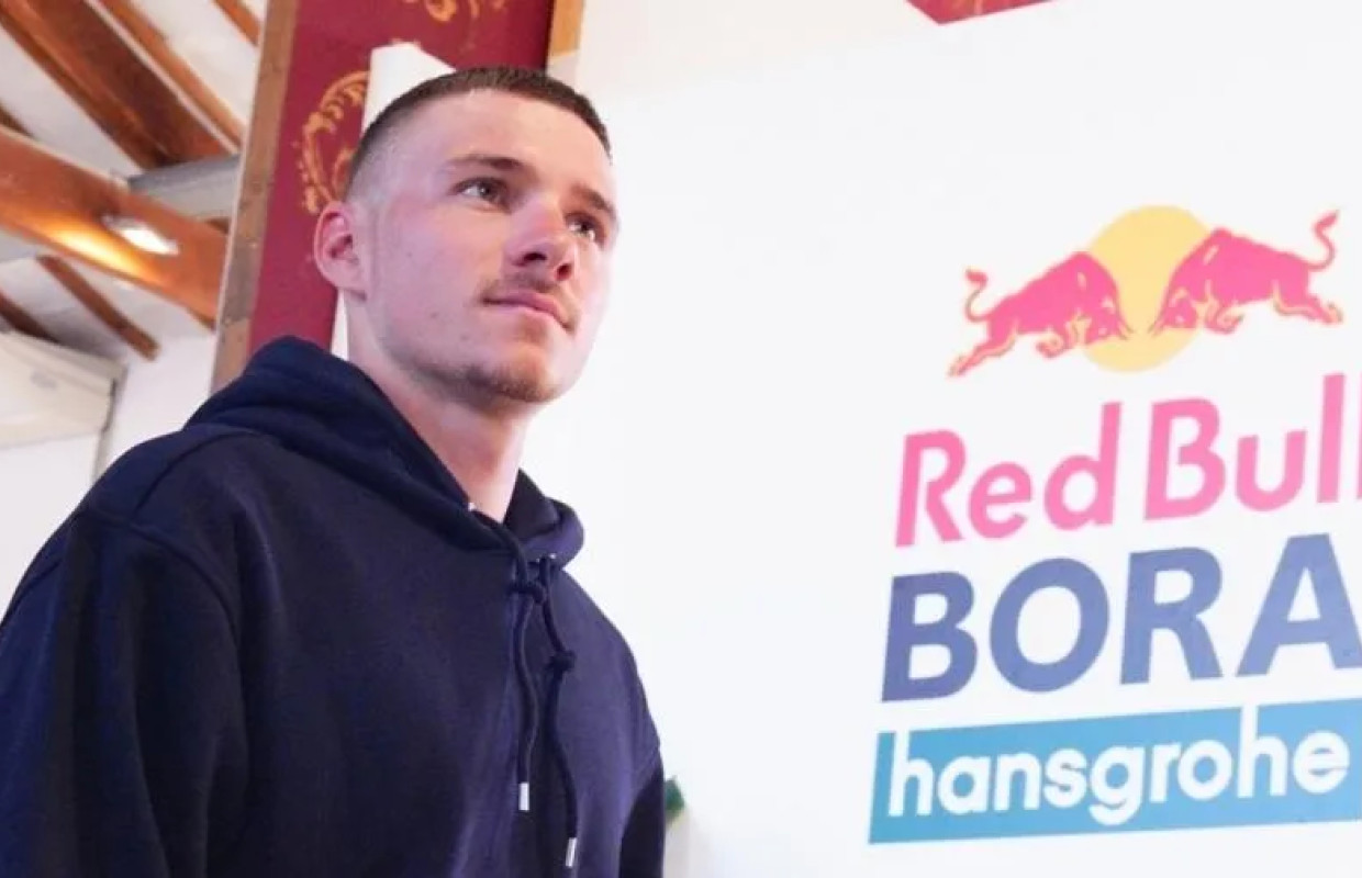 Se acabó el lío de bicicletas, equipaciones y contratos hasta diciembre