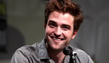 Robert Pattinson sobre la película que no se aburre de ver: "Es impecable, cada detalle es perfecto"