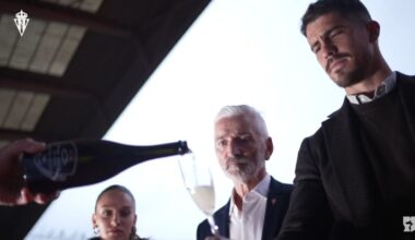 El brindis navideño de Yáñez para la afición: ¡Deseo que disfrutéis de muchas victorias del Sporting en el 2026! - La Voz de Asturias