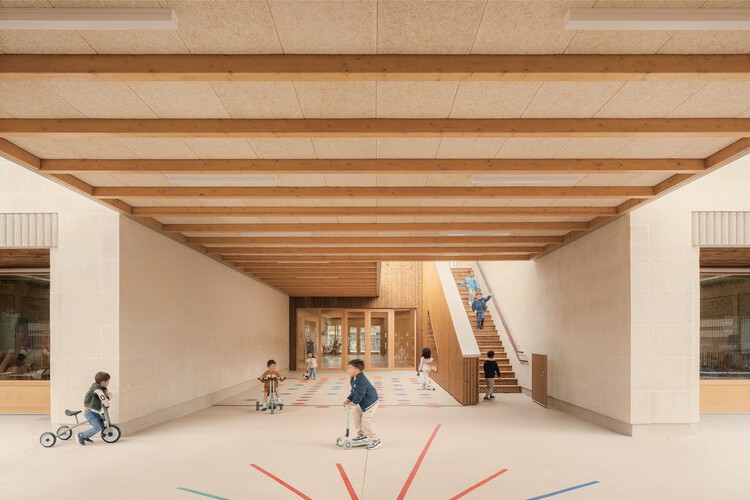 Complejo escolar Simone Veil Tremblay-en-France / Gaetan Le Penhuel Architectes - Fotografía interior, Madera