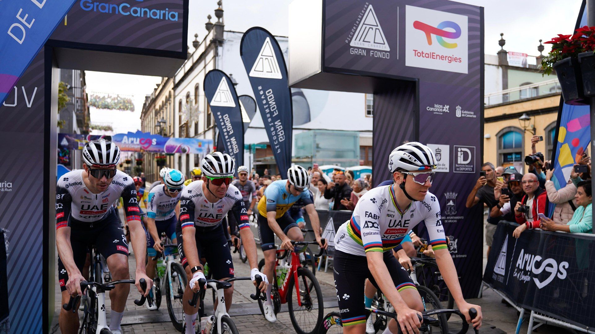 Tadej Pogačar, protagonista de la TotalEnergies Gran Fondo Pico de las Nieves 2025