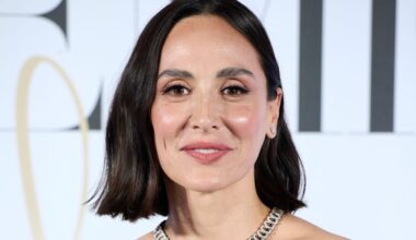 Tamara Falcó es la invitada mejor vestida de diciembre con este impresionante vestido rojo de Victoria Beckham