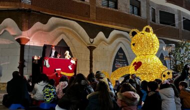 Éxito del teatro de títeres en la programación infantil navideña