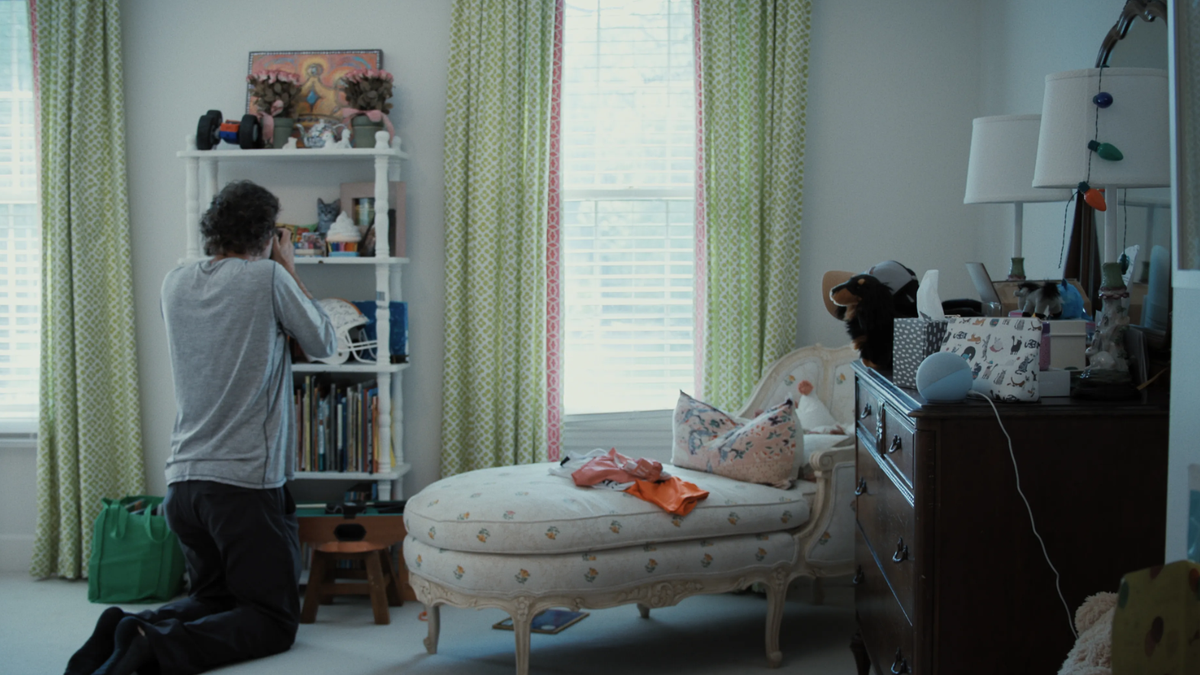 La desgarradora historia detrás de Todas las habitaciones vacías, el nuevo documental de Netflix