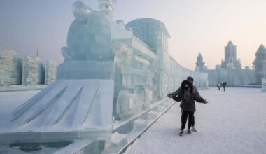 Harbin, el mayor parque de esculturas de hielo del mundo abre temporada a 'solo' -5 grados