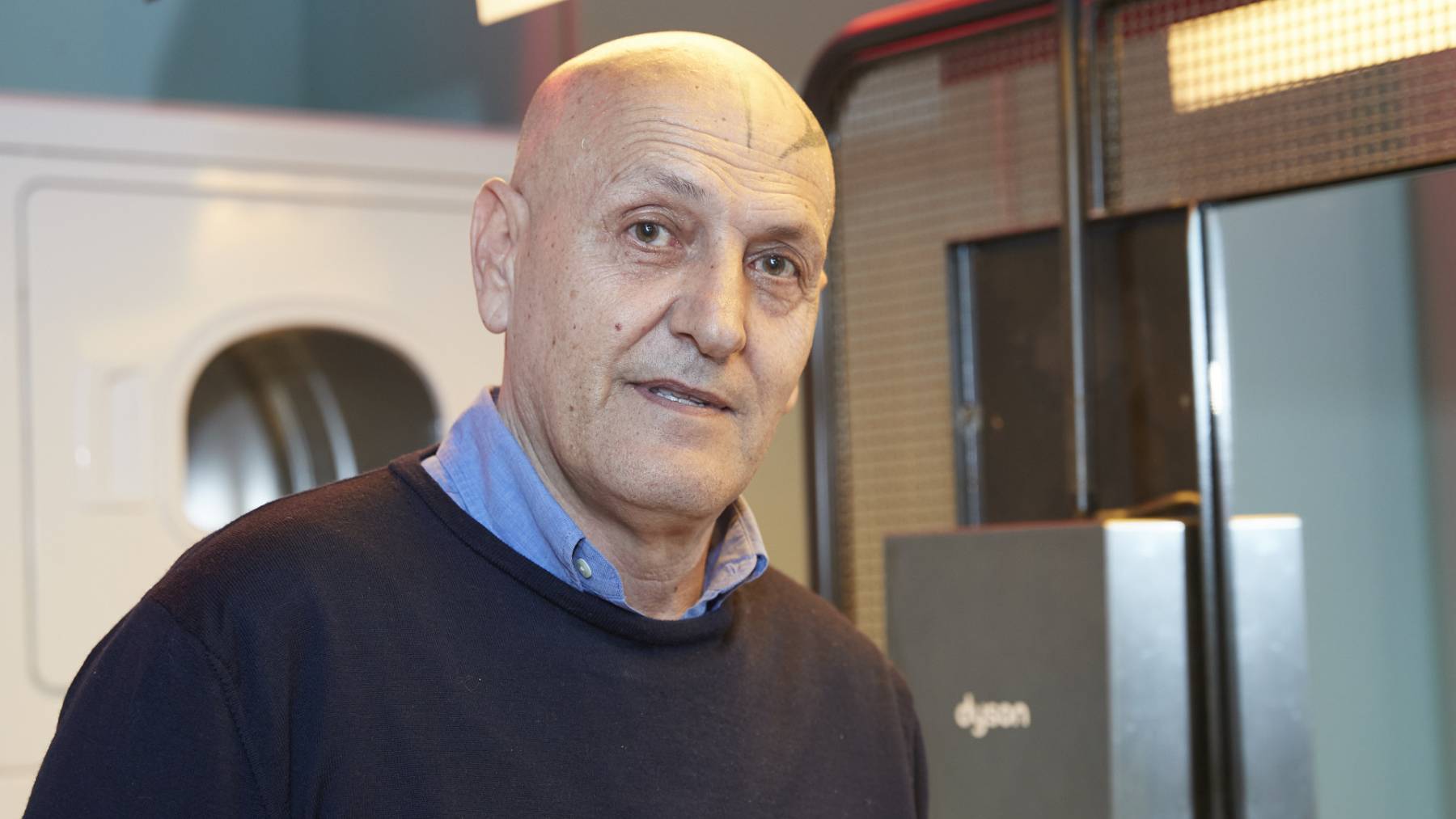 el regreso del enfant terrible marcado por décadas de escándalos