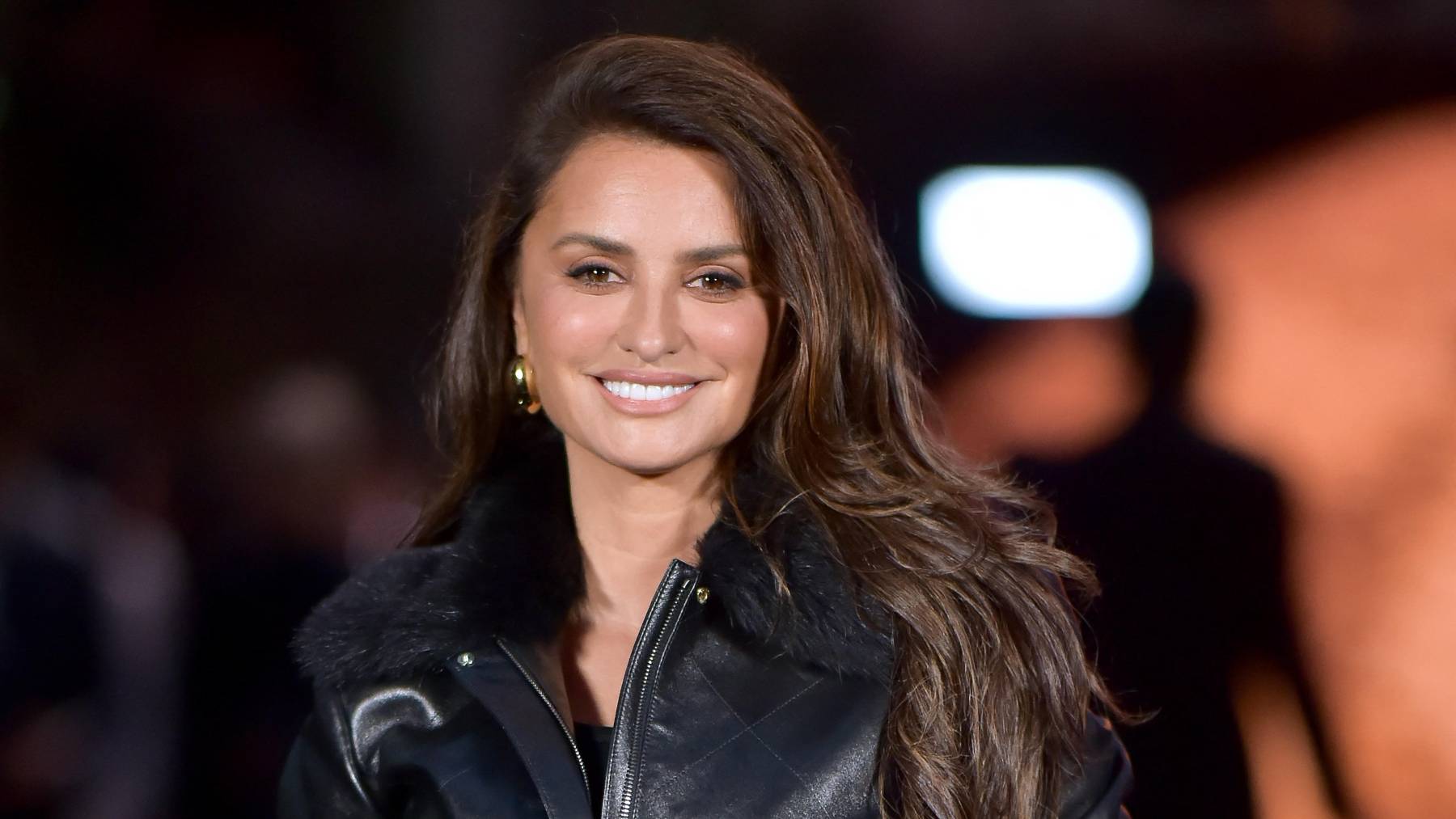 Por qué Penélope Cruz se ve igual (o mejor) que hace 15 años: un médico lo explica