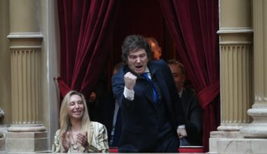 Argentina vuelve al mercado de capitales con un bono en dólares para pagar deuda sin usar reservas