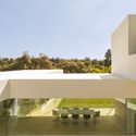 Villa Lago / Fran Silvestre Arquitectos - Imagen 5 de 25