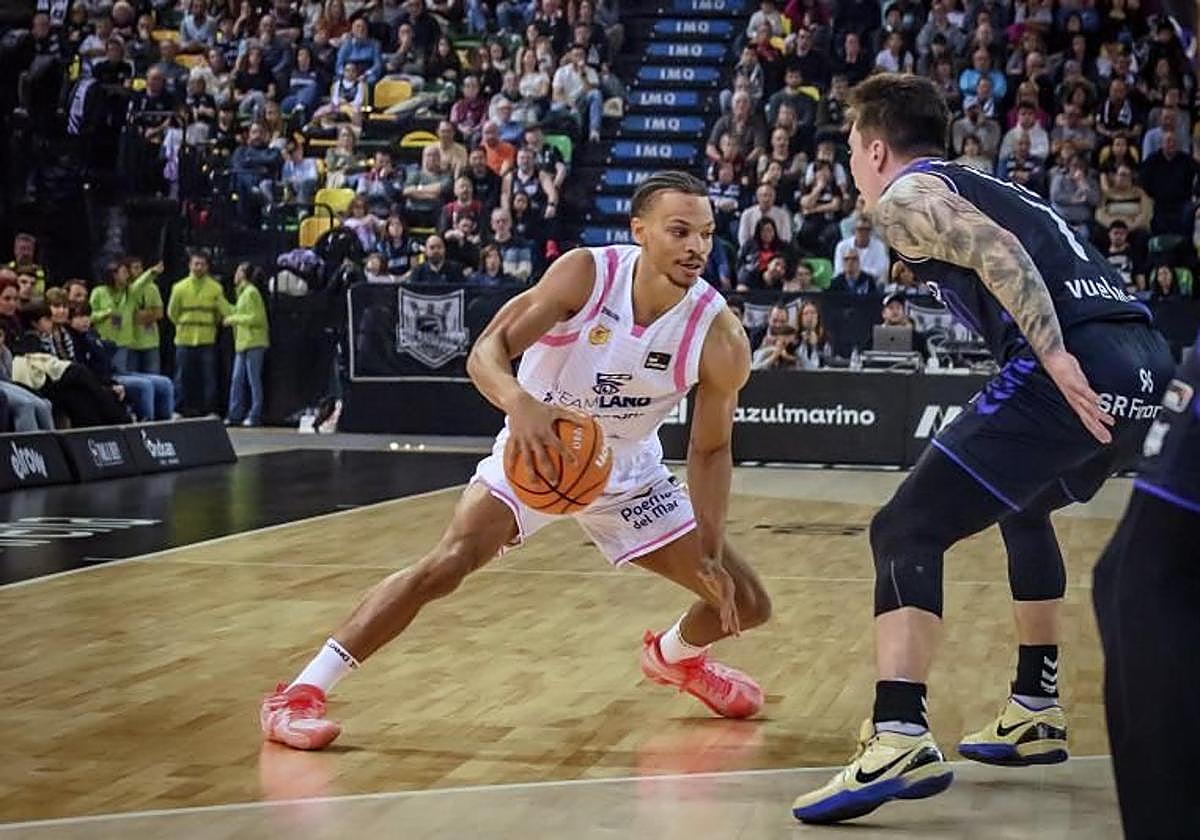 Un partido sin red y con la obligación de sacarlo adelante