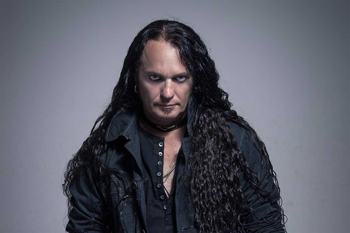 ZP Theart lanza "Dark To Light", su primer single en 13 años tras su etapa en DRAGONFORCE y SKID ROW