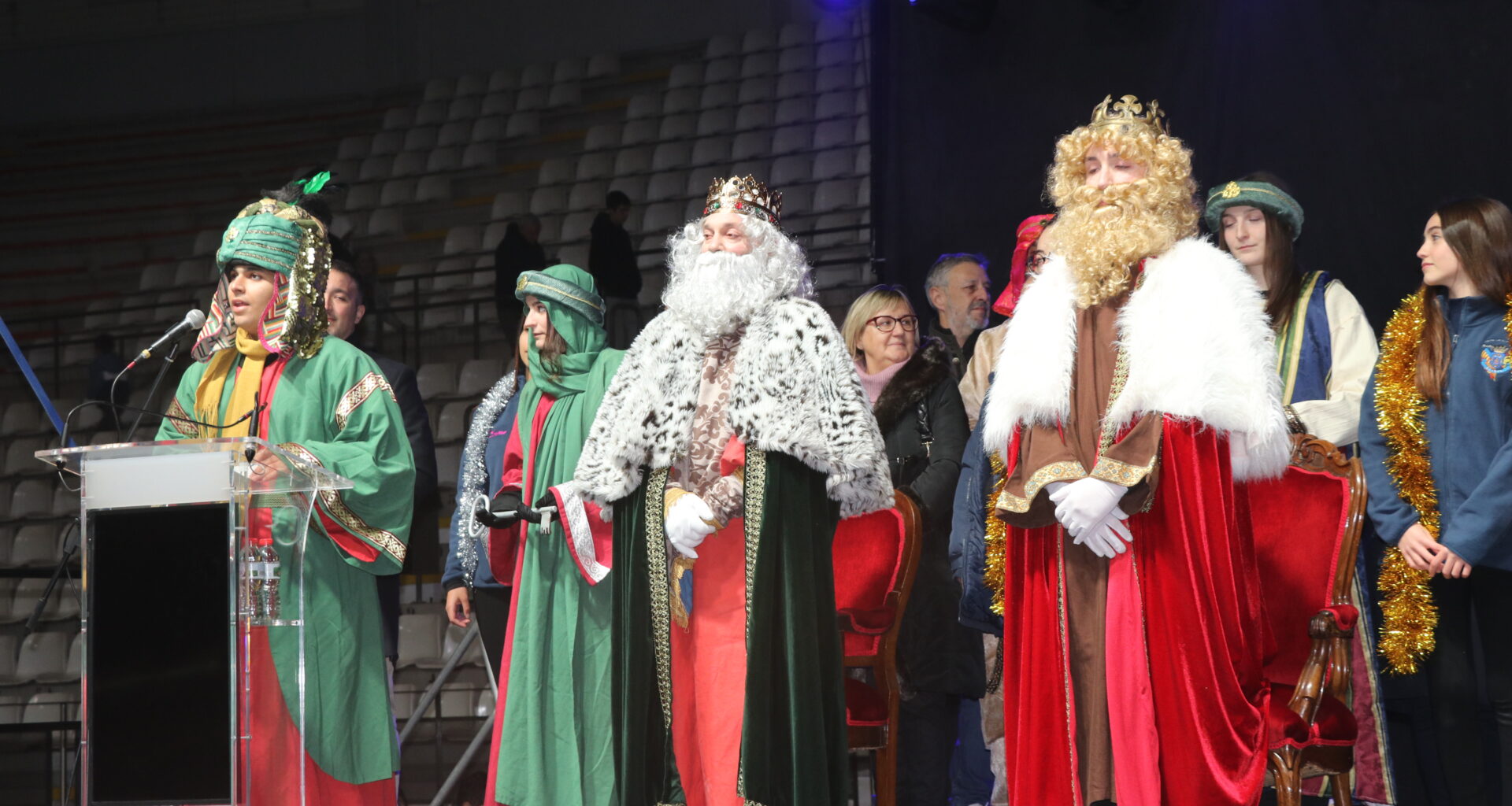 Llíria recibe a los Reyes Magos