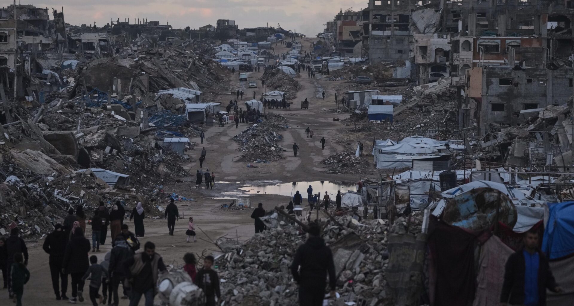 Guterres pide que Israel revierta el veto a 37 ONG en Gaza