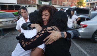 Conflicto Estados Unidos - Venezuela, última hora en directo hoy | Corina Machado celebra la liberación de los presos como "una restitución moral" - RTVE.es