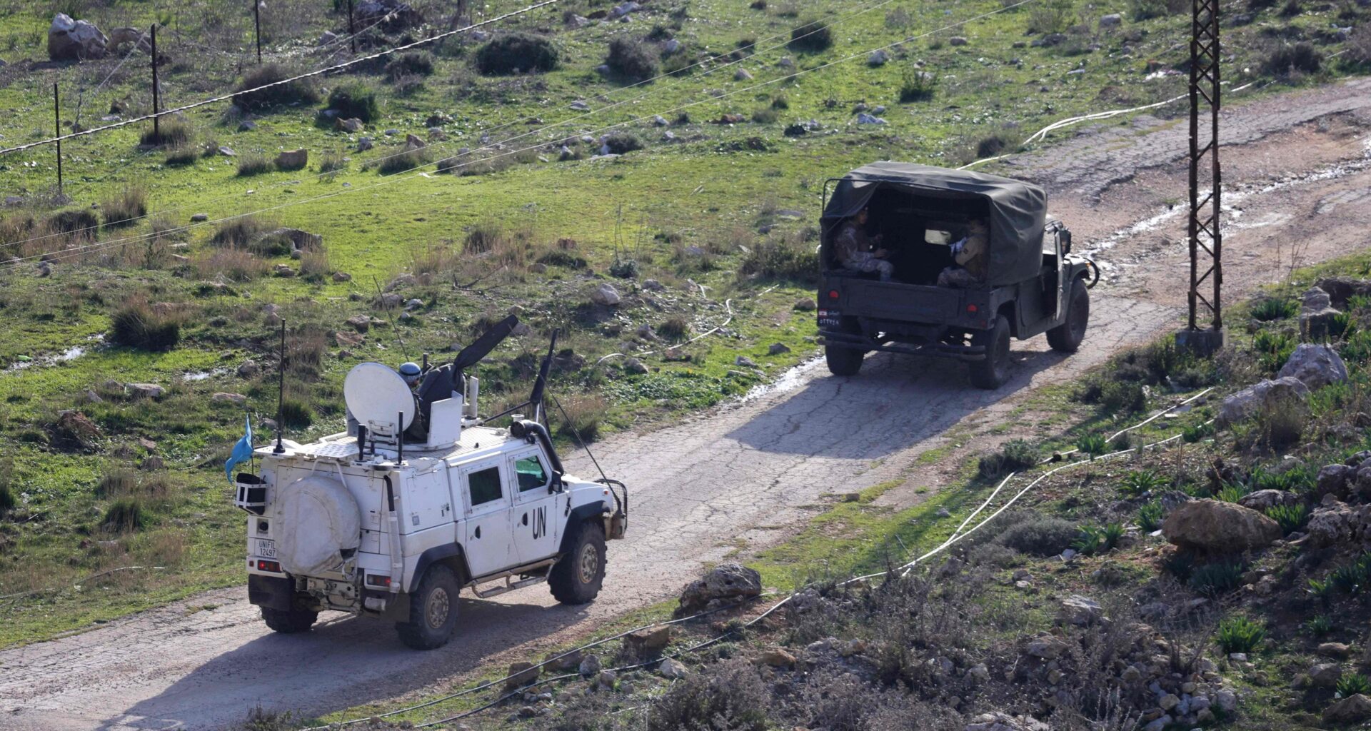 Israel dispara contra los 'cascos azules' españoles en Líbano