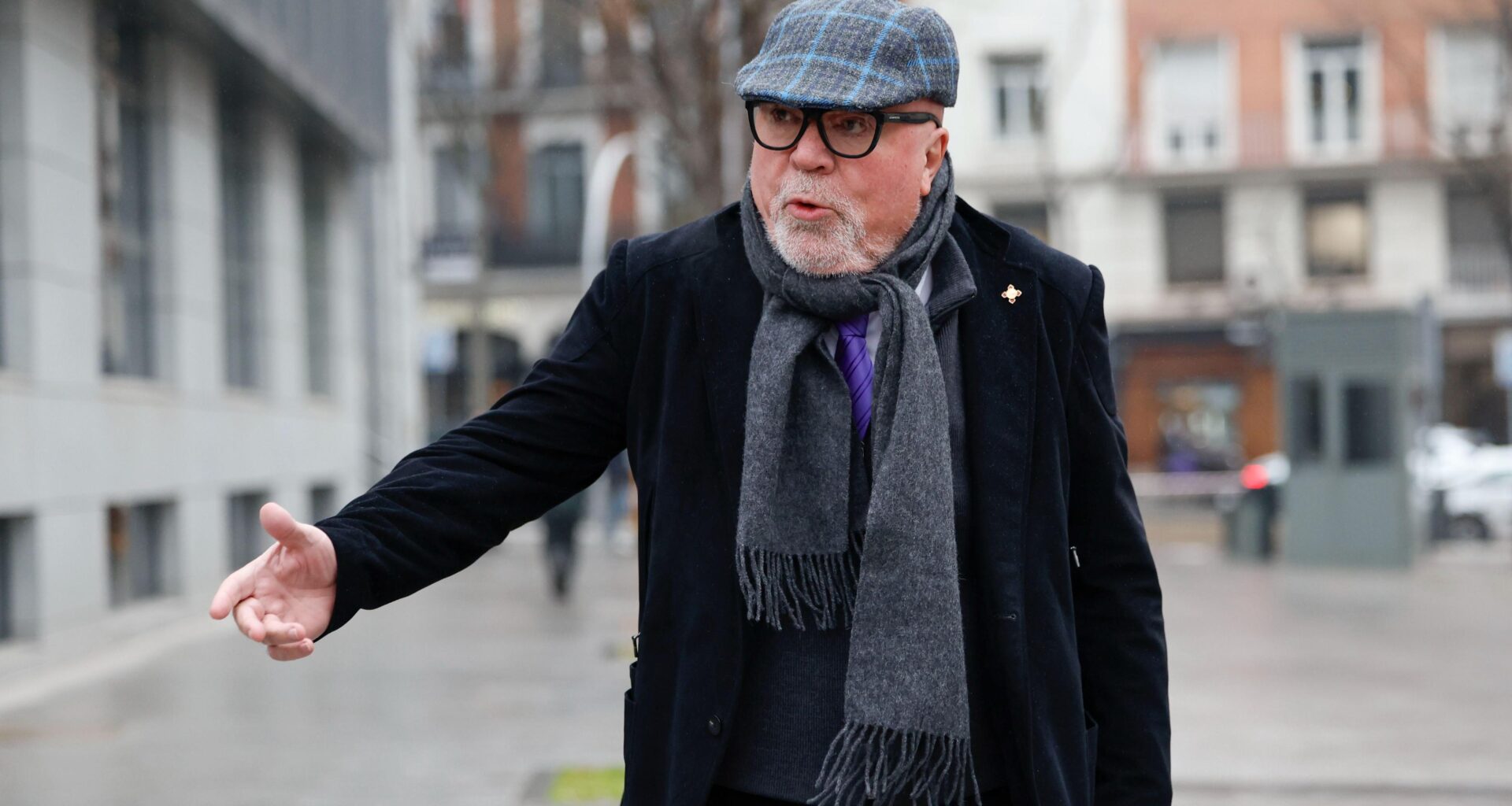 Villarejo niega que apuñalase a la doctora Pinto y asegura que el empresario López Madrid no le encargó hostigarla - RTVE.es