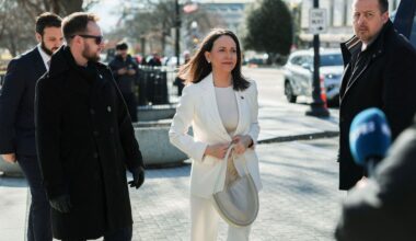 Trump recibe por primera vez a María Corina Machado para compartir un almuerzo privado en la Casa Blanca - RTVE.es