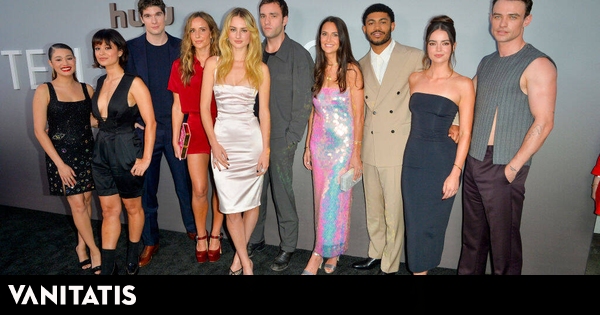 La creadora y las estrellas de ‘Tell Me Lies’ nos cuentan por qué su serie juvenil "es más oscura que 'Gossip Girl"