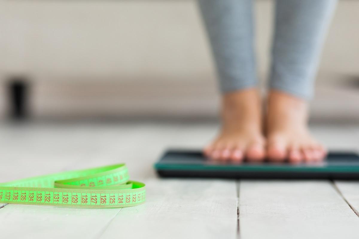 La pérdida de peso es importante para controlar y disminuir el riesgo de daño renal.