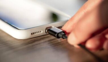 Adiós a volver a gastar dinero en un cargador: el de Ikea cuesta menos de 4 euros y sirve para iPhone y Android