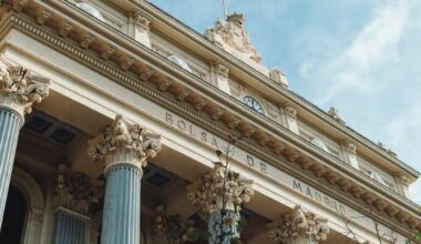 El Ibex 35 busca un nuevo máximo para cerrar la primera semana del año