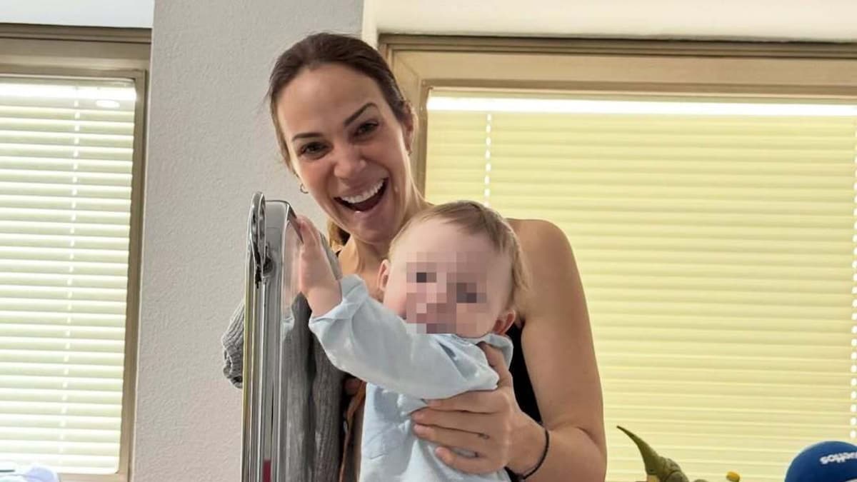 Nerea Garmendia actualiza el estado de salud (con foto incluida) de su bebé Unax: "Pronto volverá a casa"
