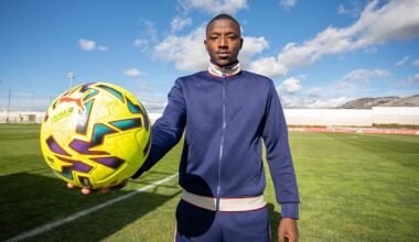 Diallo sigue entre algodones aunque participa en el entreno del Granada CF