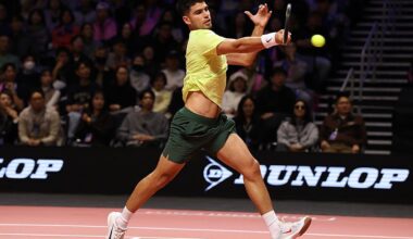 Alcaraz vence a Sinner en un reencuentro entre risas